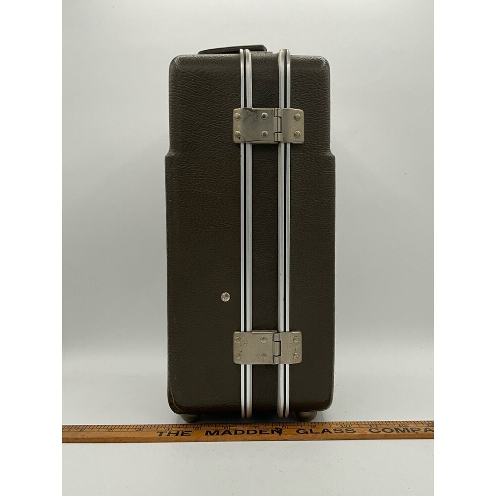 Platt Travel Bar Case Set includes key and most accessories - Picture 7 of 11